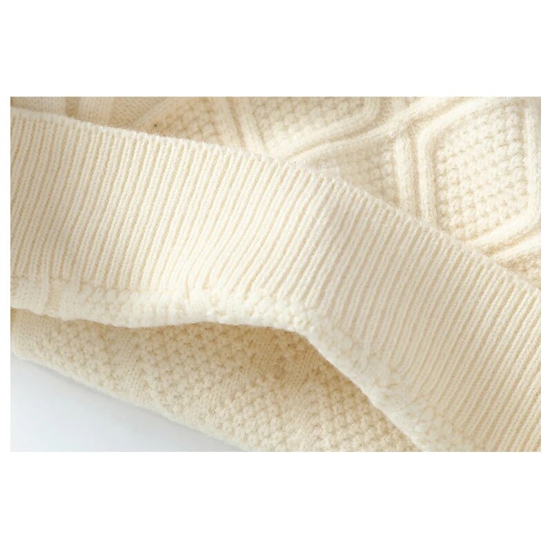 Ellis GeoKnit Sweater – image 9