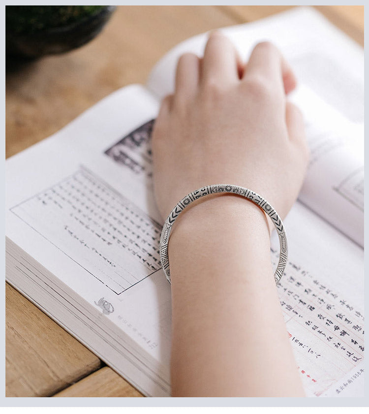 RuneLuxe – Totem Inspired Bracelet – image 11