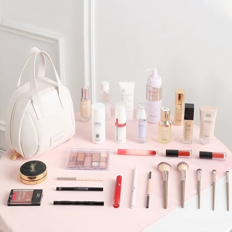 CosmoCarry – Multi-Compartment Makeup Bag – image 9