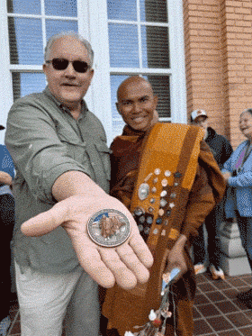 2026“Journey of Peace Mission”Commemorative Coin – image 3