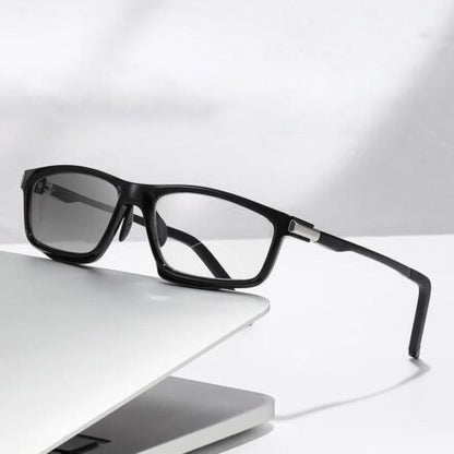 VisionSync – Adaptive Reading Glasses – image 3