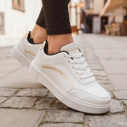 Stella — Platform Sneaker with Metallic Accents – image 6