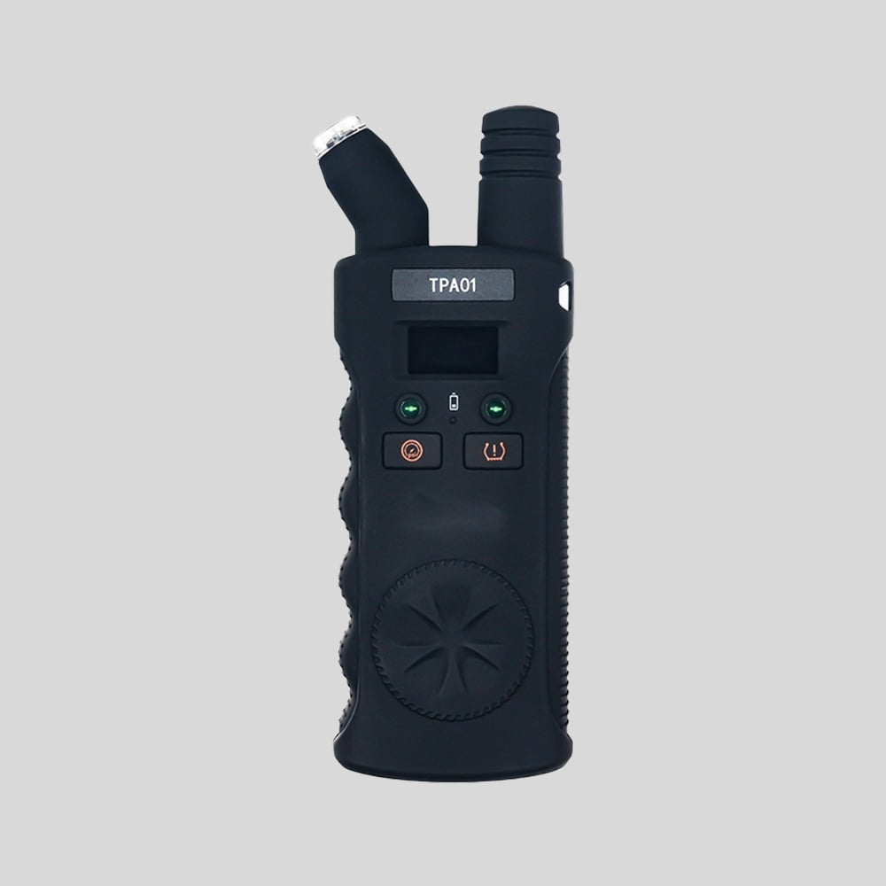 PressuraTech – Smart Tire Pressure Reset Device – image 2