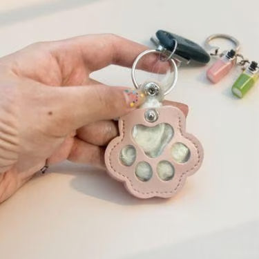 FurTag – Paw Shaped Leather Keychain – image 2