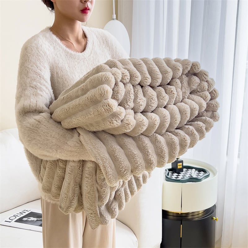 CozyStripe – Ultra Soft Striped Blanket – Khaki / Single（100cm*150cm）