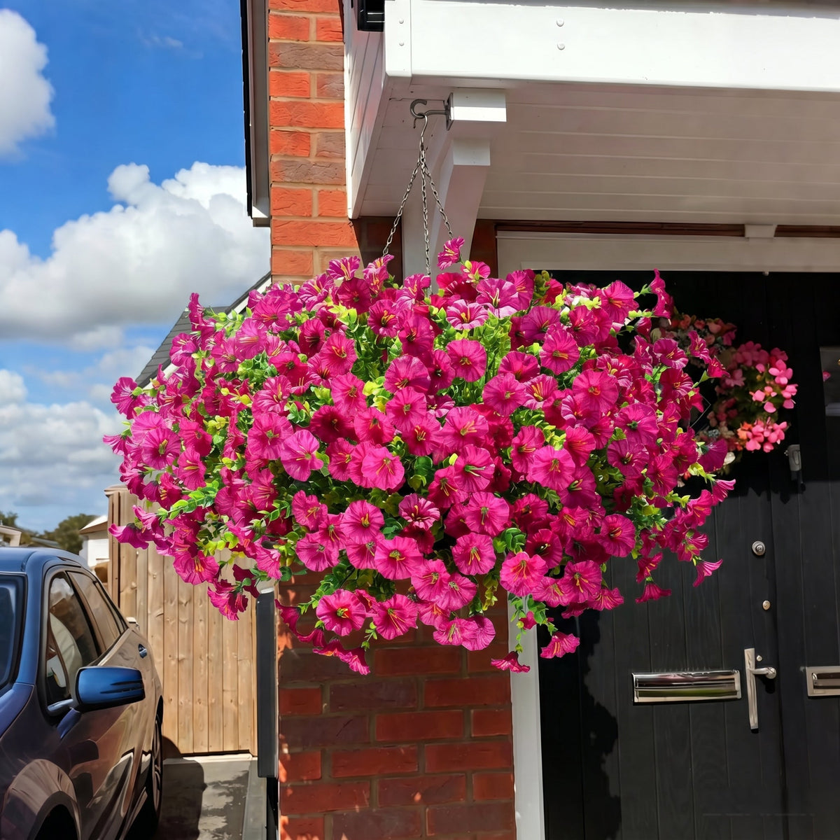 BloomScape – Outdoor Floral Decoration – Fuchsia