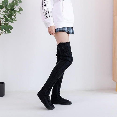 WinterHug – Premium Long Knit Socks – Black