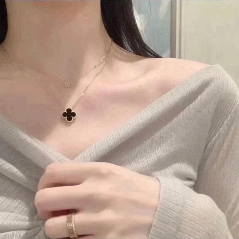 CelestiaGlow – Timeless Sparkle Pendant Necklace – image 3