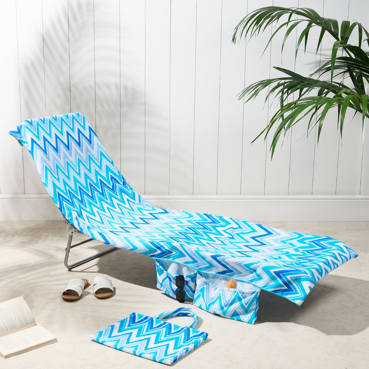 CoastGuard - Luxury OHS Sun Lounger Towel – NEWGeometric Blue