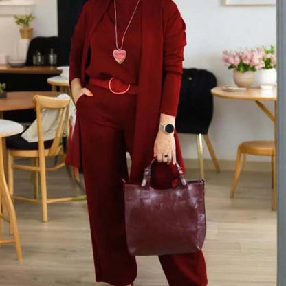 Opulenza - Comfortable Luxury 3-Piece Ensemble – image 12
