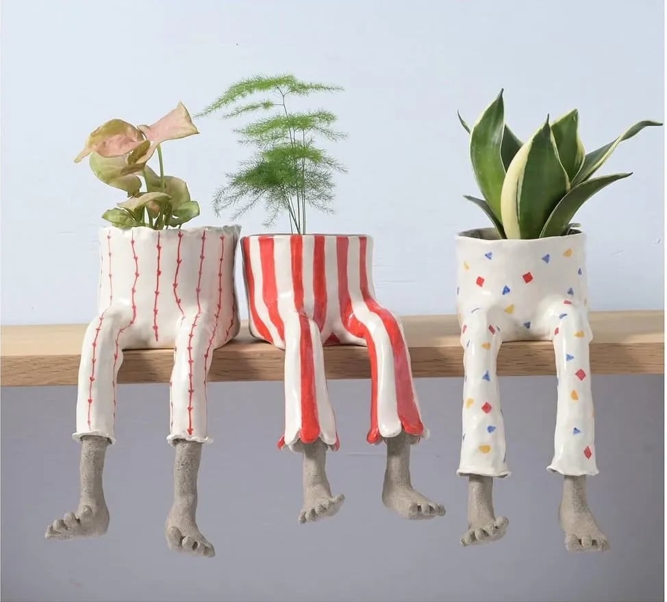 SproutBuddy - Decorative Hanging-Leg Planter – image 7