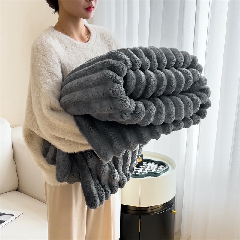 CozyStripe – Ultra Soft Striped Blanket – Dark gray / Single（100cm*150cm）