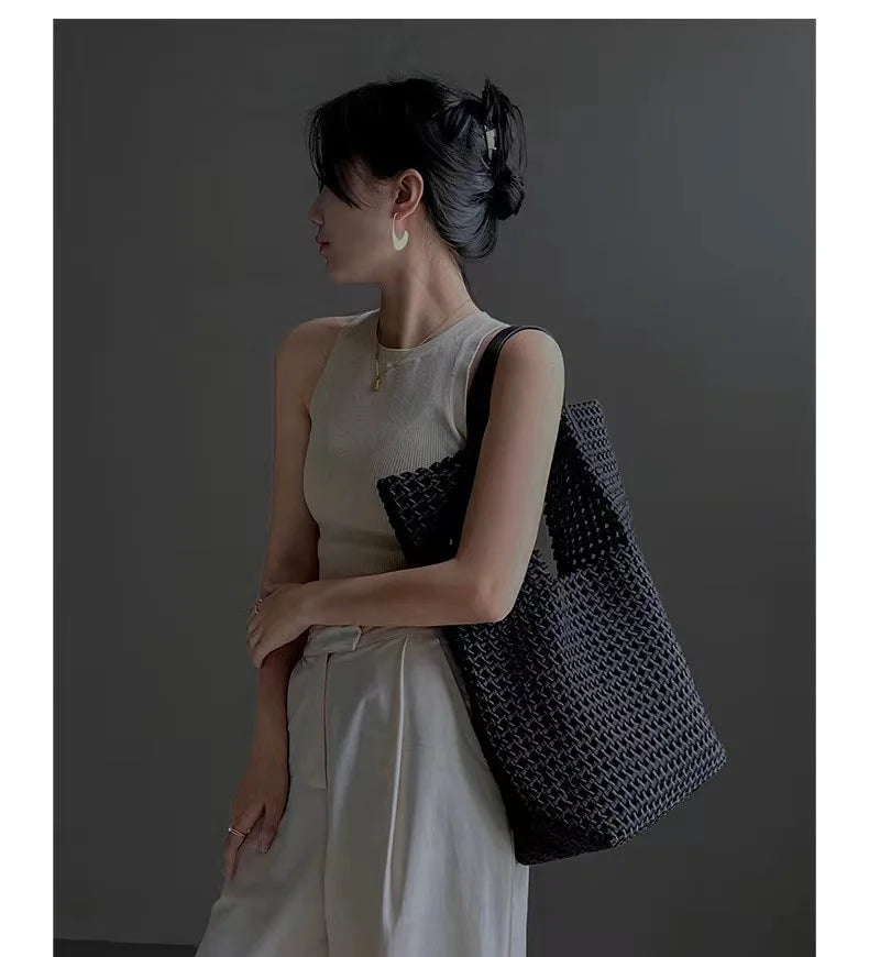 LuxeWeave – Handwoven Oversized Leather Tote Bag – image 7
