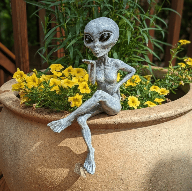 AlienMeme – Funny 2026 Alien Artwork – Hippie & Stoner(Green)
