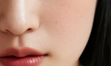 SkinBlend – Smart Shade Foundation Stick – image 7