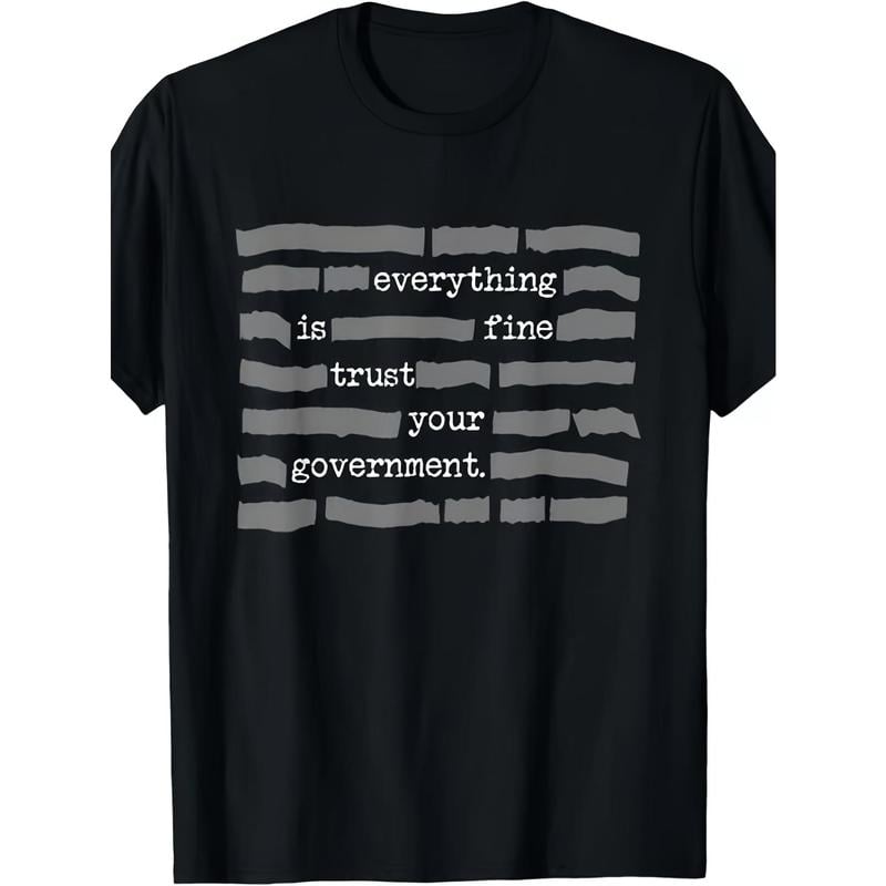 PlotTwist - Statement T-Shirt – Black / S