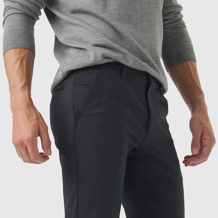 LuxeStride – Stylish Jetsetter Pants – image 16