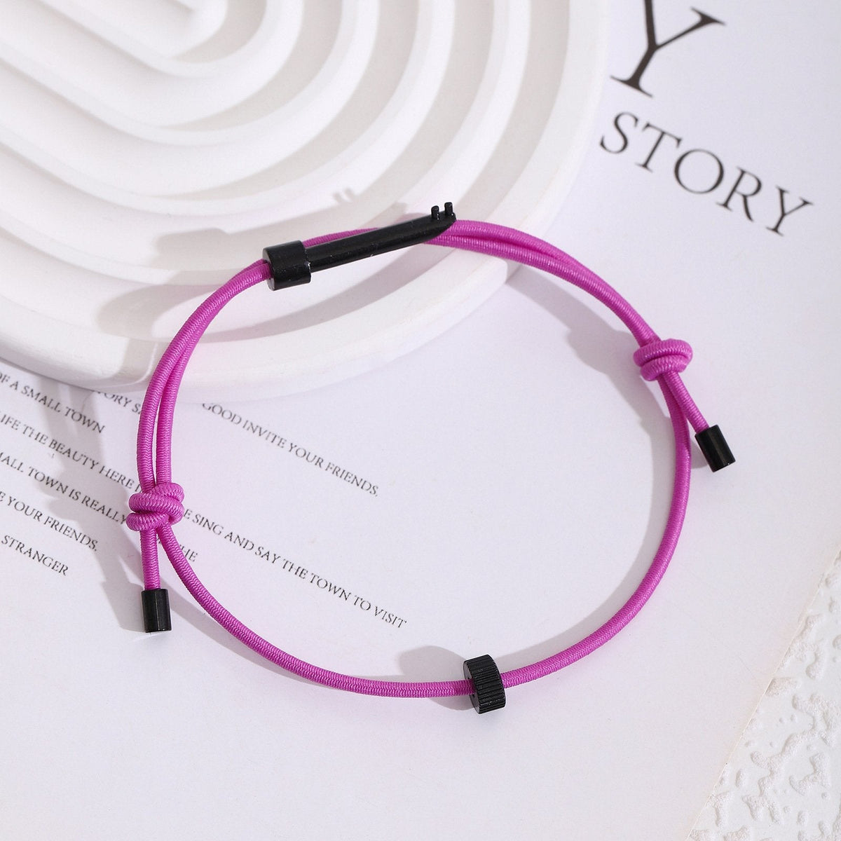 RescueBand – Emergency Glass Breaker Strap – Purple