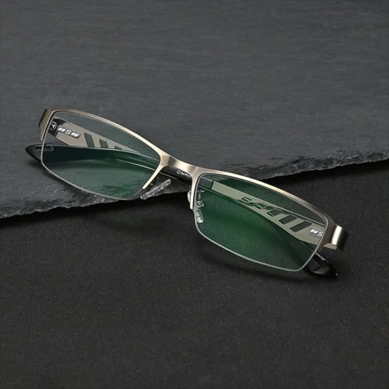 VisionEase – Ultra-Light Smart Photochromic Glasses – image 5