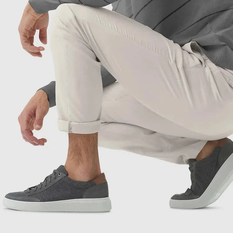 LuxeStride – Stylish Jetsetter Pants – image 28