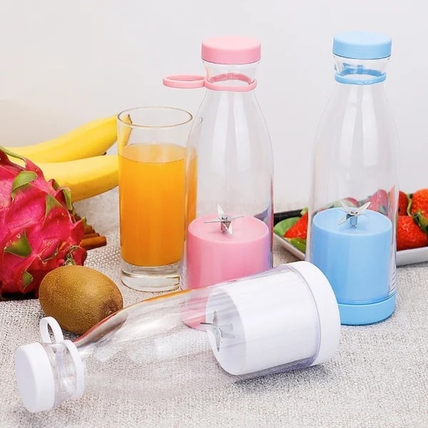 BlendWave – Compact Travel Juicer – White