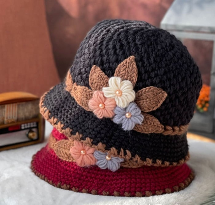 VintageGlow – Cozy Winter Cap – image 12