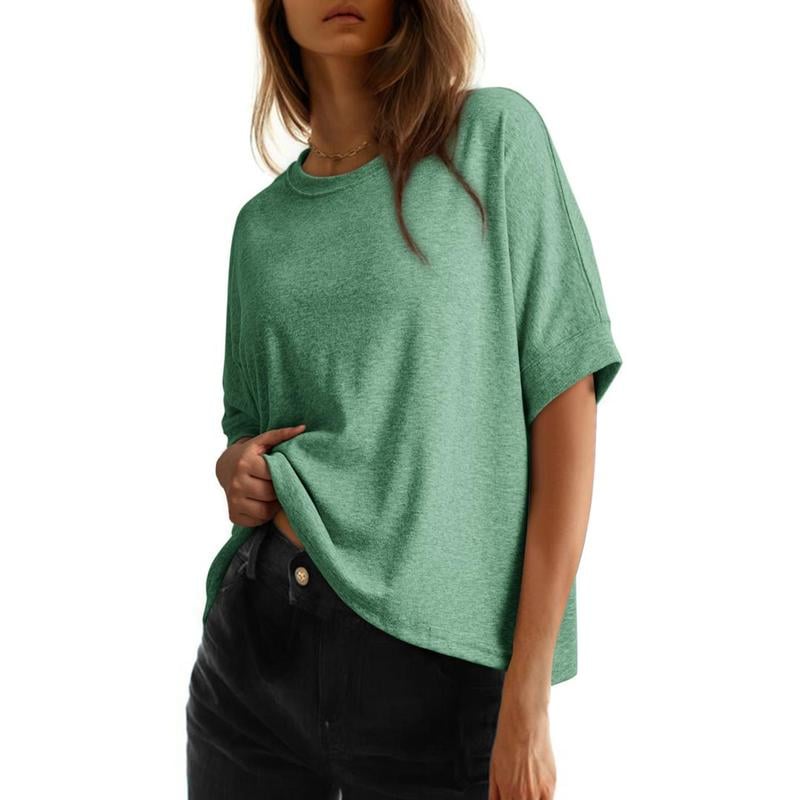 CloudEase – Loose Fit Comfortable Women’s T-Shirt – Light Green / S