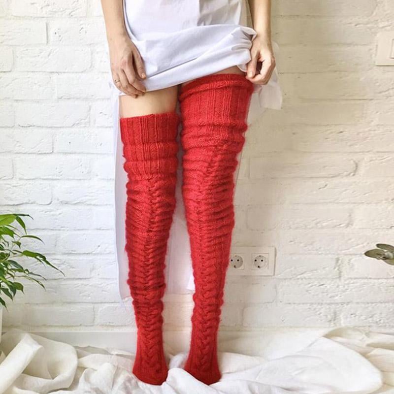 WinterHug – Premium Long Knit Socks – Red