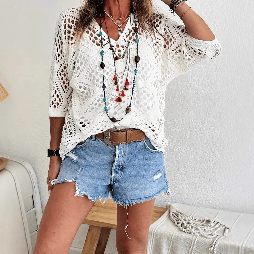 CoastalMuse – Elegant Boho Crochet Top – White / S