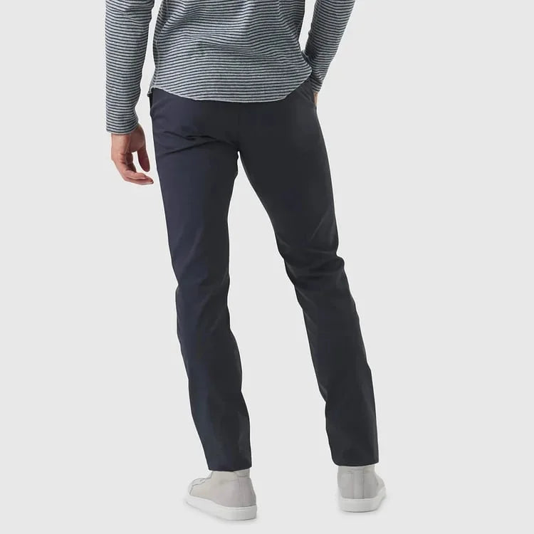LuxeStride – Stylish Jetsetter Pants – image 4