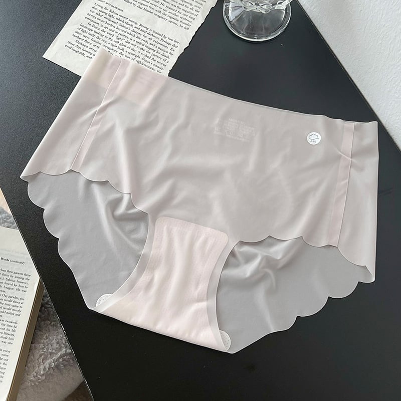 BreezeFlex - Invisible Ice Silk Underwear – E / M
