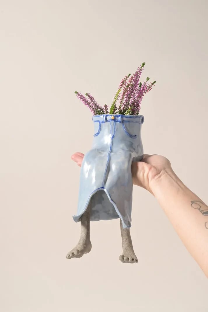 SproutBuddy - Decorative Hanging-Leg Planter – Denim skirt