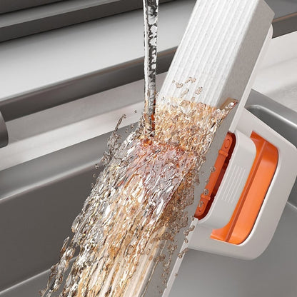 WipeFlow – Easy Squeeze Mop System – image 5