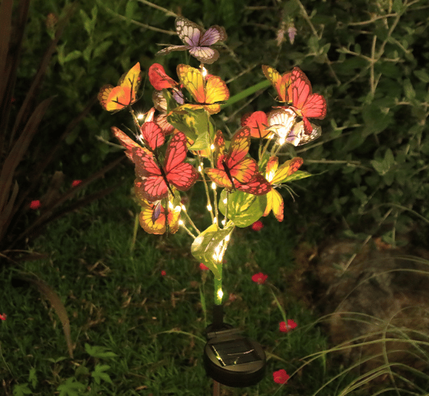 BloomLuxe – Solar Dancing Butterfly Lights – Warm light