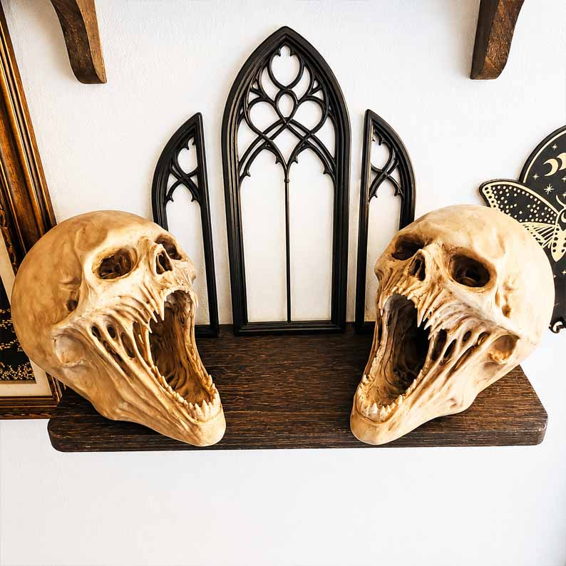 DreadHollow – Skull Collector Sculpture – image 3