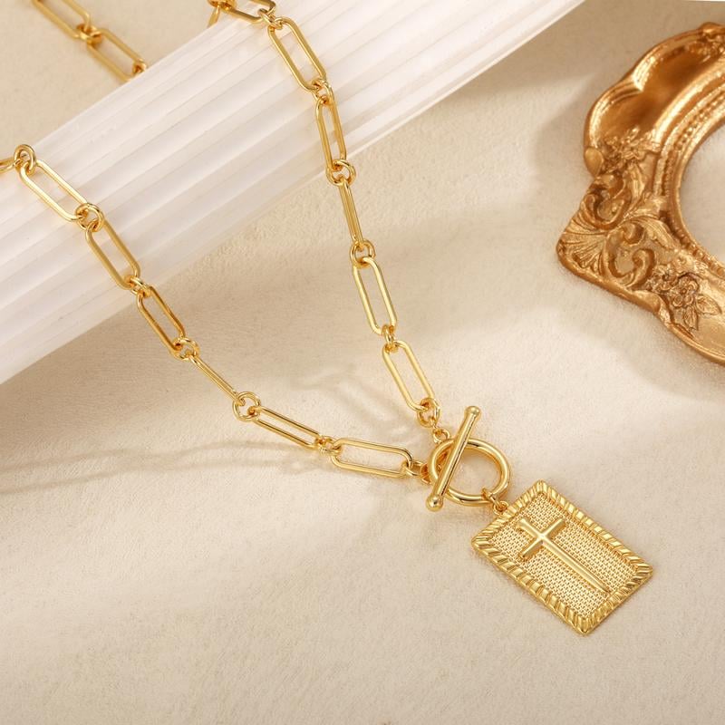 Cruxelle – Cross Pendant Paperclip Chain Necklace – image 4