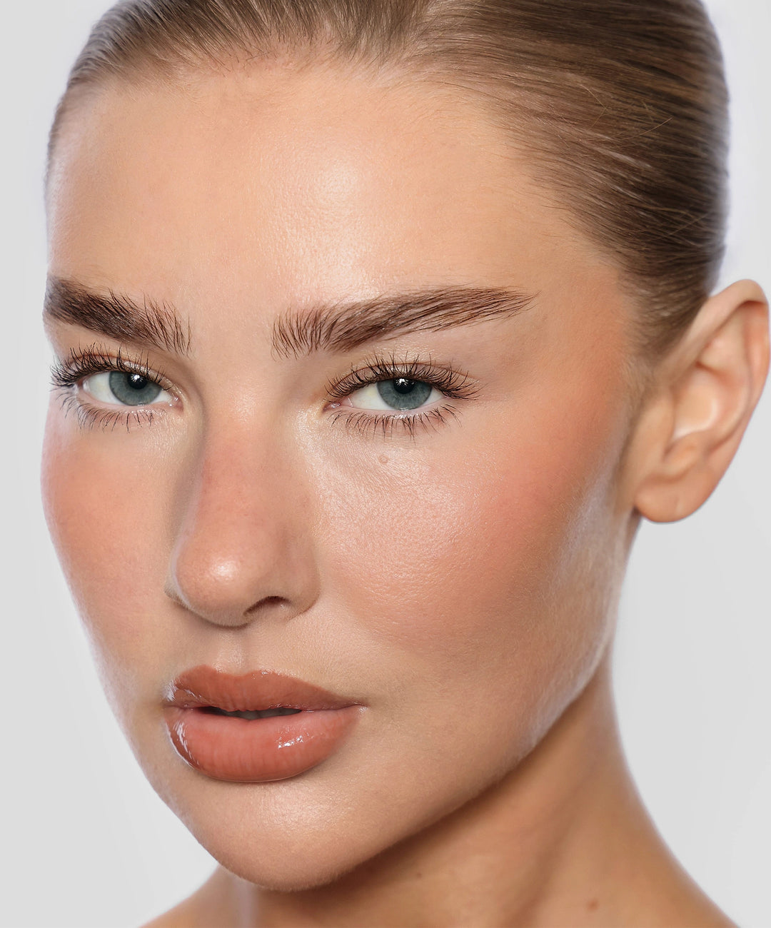 LumeLength – 12H Sculpt, Lift & Lengthen Mascara – image 13