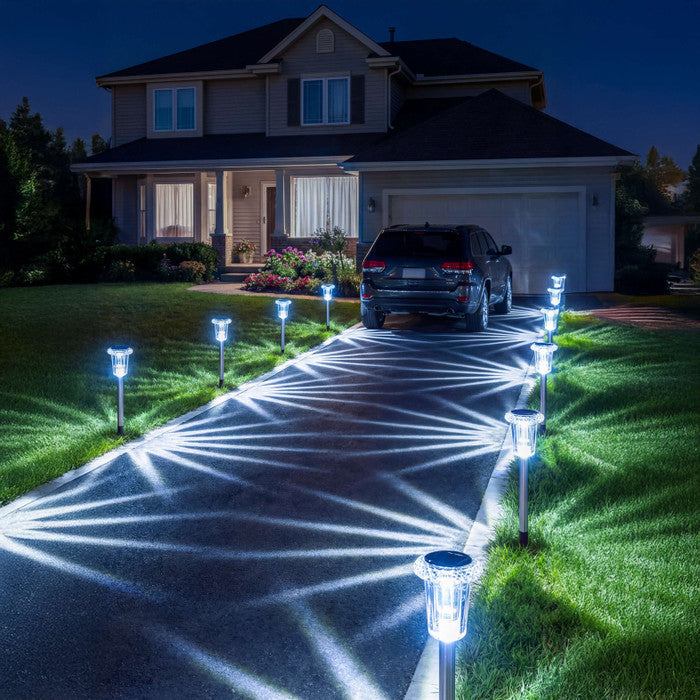 CelestiGlow – Solar-Powered Celestial Outdoor Light – image 3