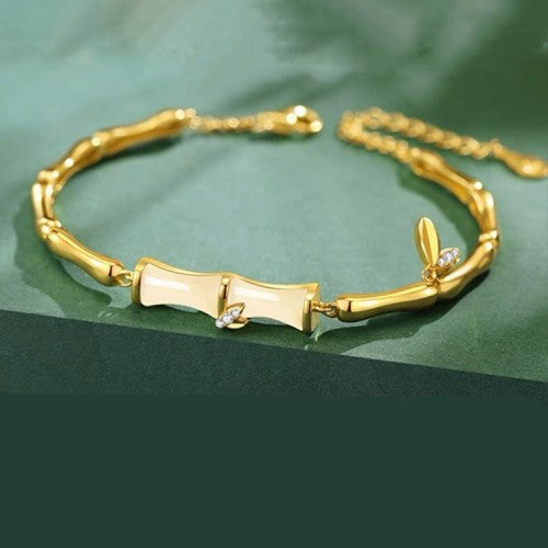 LunaJade – Elegant Bamboo Bead Bracelet – Gold