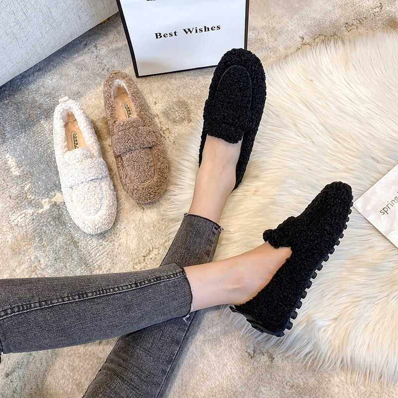 Arielle Plush Moccasins With Non-Slip Sole – Black / 35