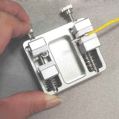 CircuitHold – Heavy Duty Soldering Clamp – image 4