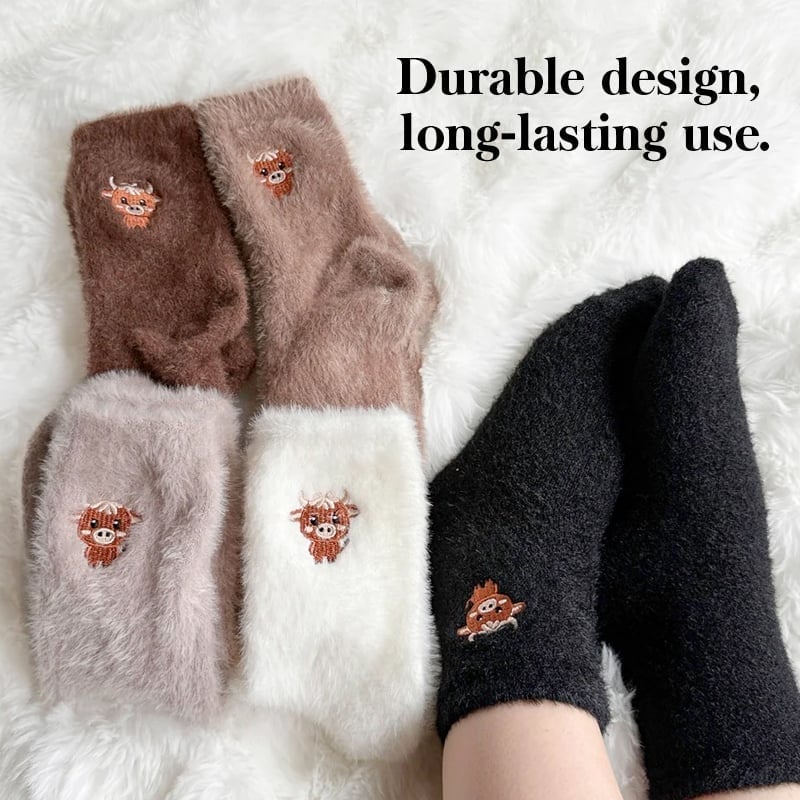 CheerHoof – Mid-Crew Fun Socks – image 12