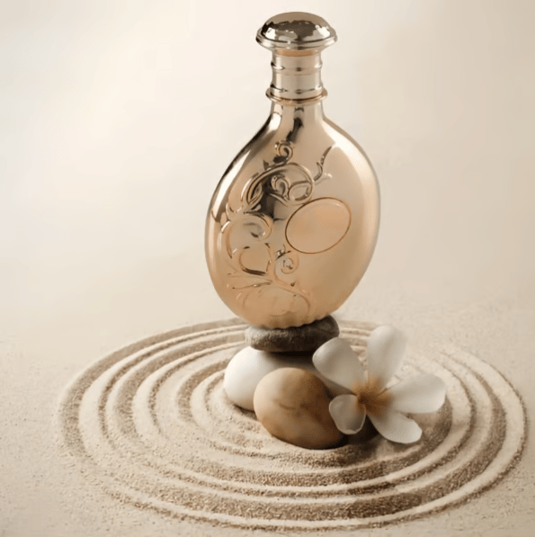 AurumBloom – Luxurious Fruity Floral Woody Perfume – image 3