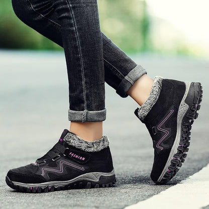 WARM AND COMFORTABLE NON-SLIP BOOTS – image 11