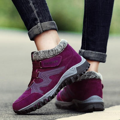 WARM AND COMFORTABLE NON-SLIP BOOTS – image 9