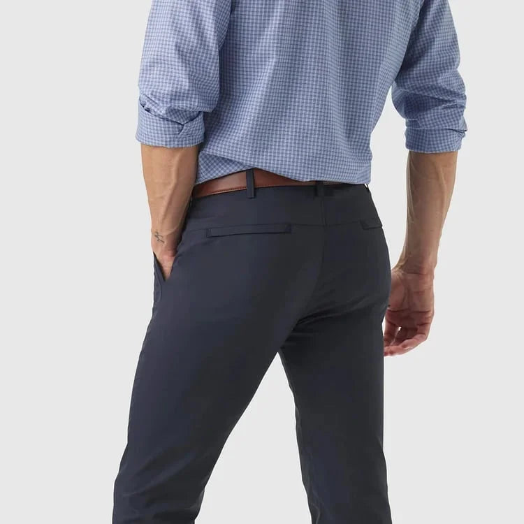 LuxeStride – Stylish Jetsetter Pants – image 38