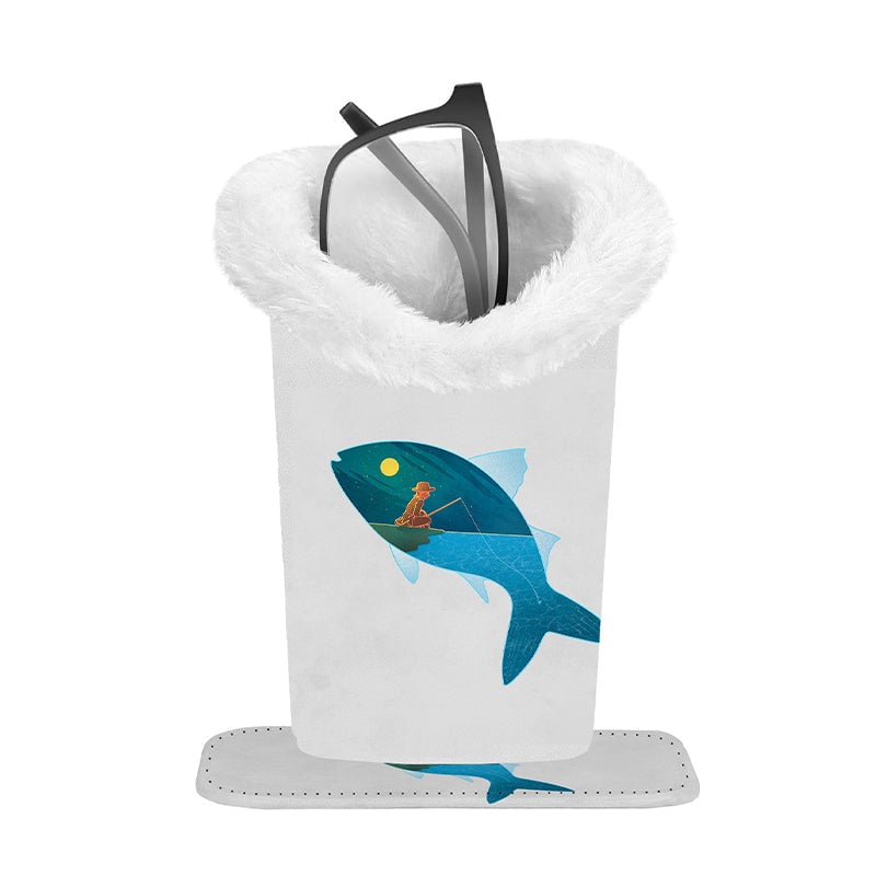 CloudSnap – Magnetic Plush Eyewear Holder – Blue Fish