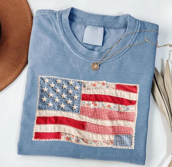 RedWhiteRebel – Retro American Flag Patchwork Tee – Blue Jean / S
