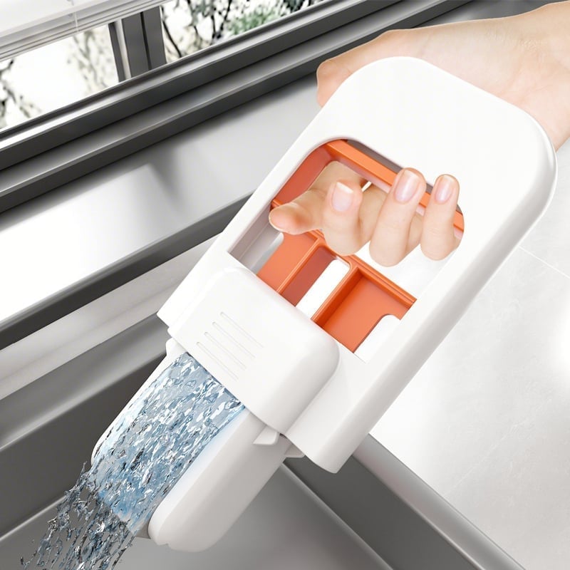 WipeFlow – Easy Squeeze Mop System – image 4