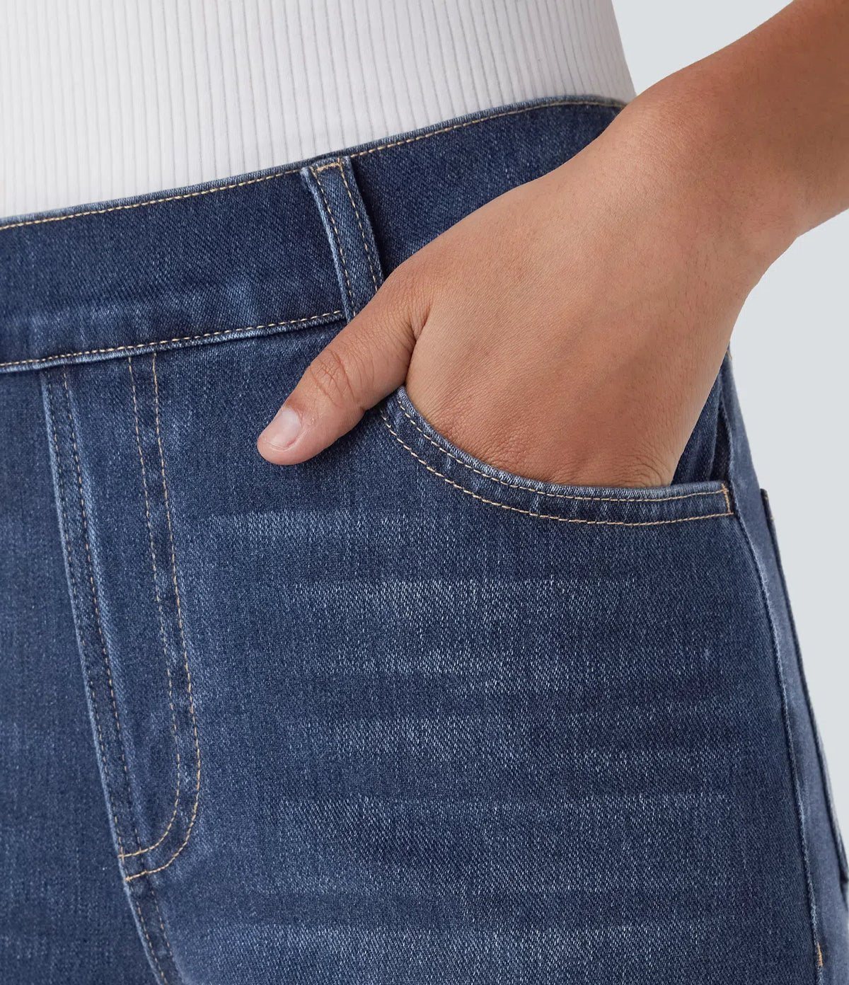Halara Flex™ – Ultra-stretch high-waist pants for all-day comfort – image 3